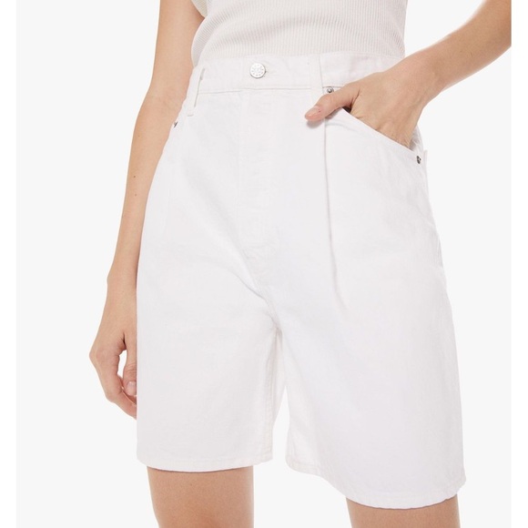 COPY - SNACKS MOTHER THE PLEATED FUN DIP DENIM JEAN SHORTS WHITE STICKY RICE SI… - Picture 9 of 9